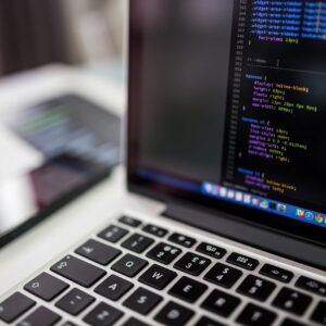 Software op maat: verhoog efficiëntie en verlaag fouten