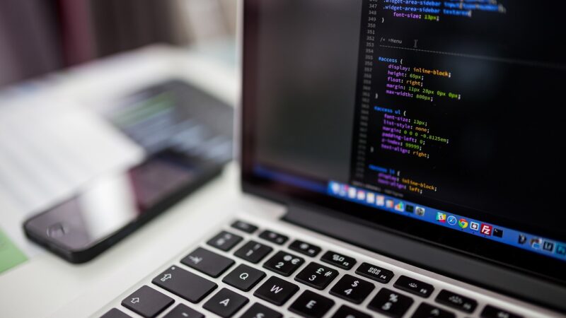 Software op maat: verhoog efficiëntie en verlaag fouten
